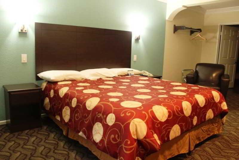 Rodeway Inn & Suites Інґлвуд Екстер'єр фото