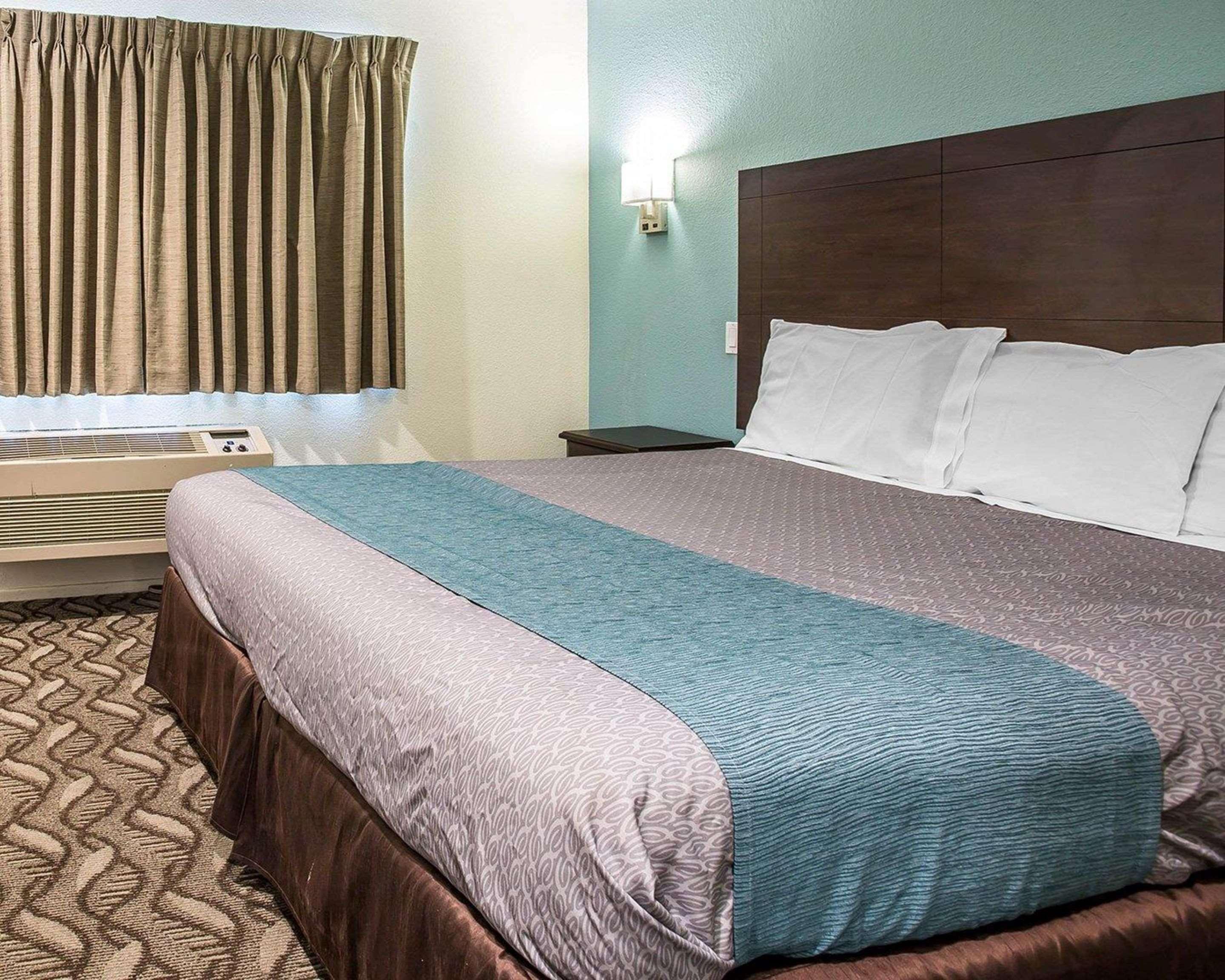 Rodeway Inn & Suites Інґлвуд Екстер'єр фото